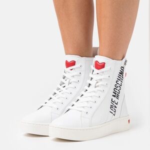 LOVE MOSCHINO Women Sneakers.♥️
